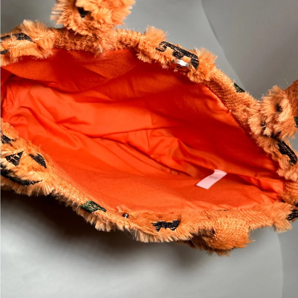Pumpkin Knit Tote Bag